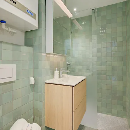 Casa Miramonti With Garage And Garden - Happy Appartement Muralto